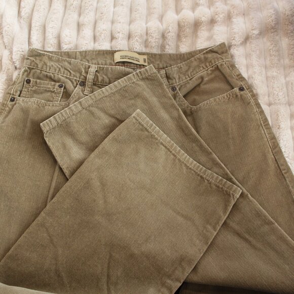 Old Navy Khaki Colored Corduroy Men's Pants Loose Fit Sz 33x34 - Picture 4 of 8